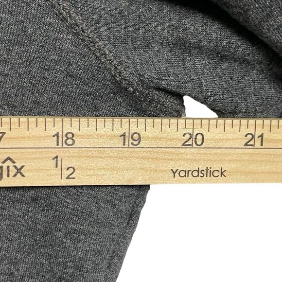 Harley Davidson Sweatshirt - M Grey Women's Rogers AR. Fits more like a small. - Picture 8 of 8